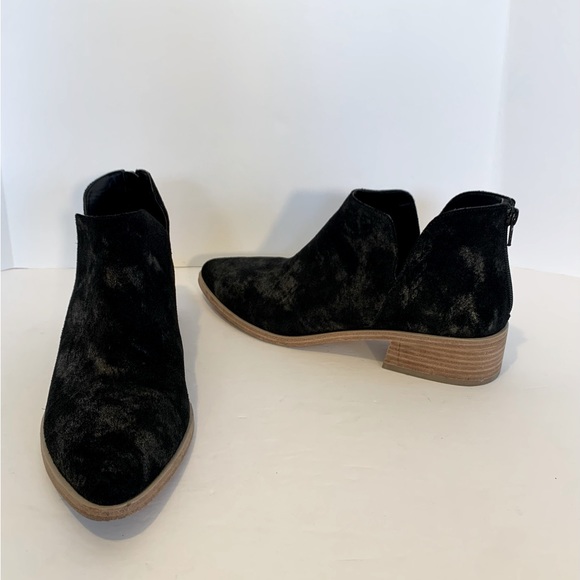 Vaneli Homer Shimmer Suede Bootie - Picture 3 of 10